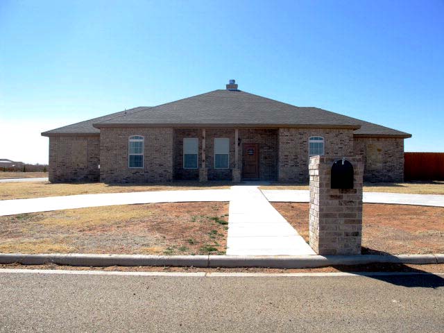 front view of Sierra Vista home